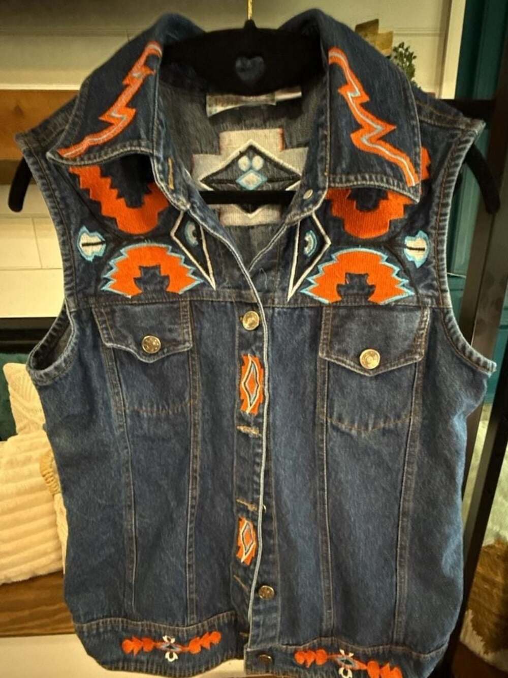 Pink Cattlelac Western Embroidered Denim Vest